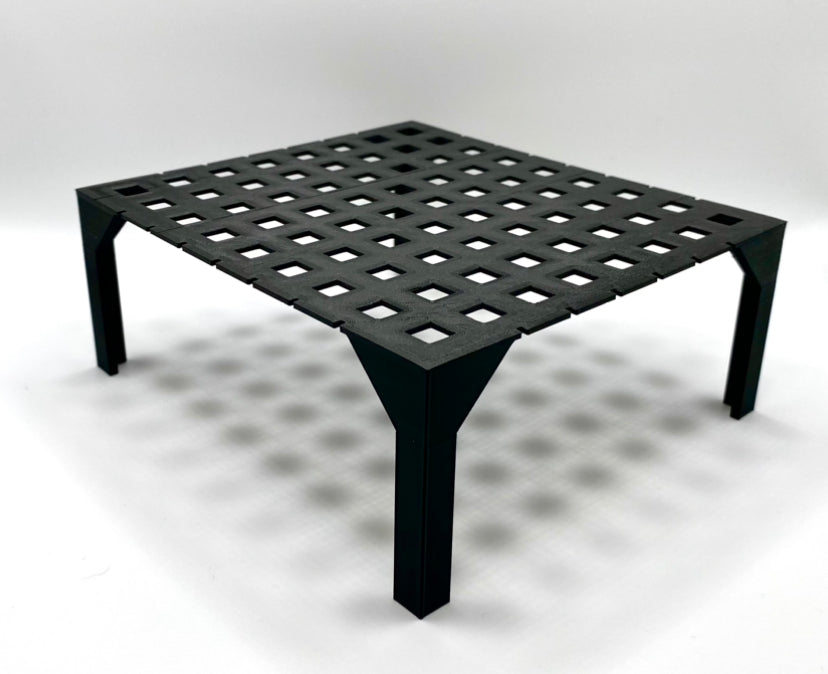 Jumbo Moss Table